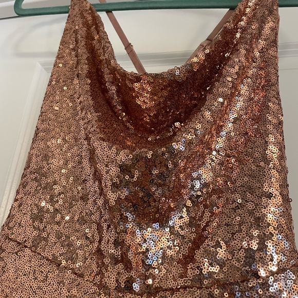 NWT Emprada Rose Gold Sequins Romper - Size L - Picture 3 of 4